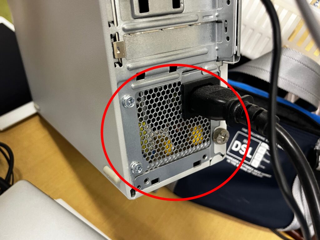 電源ユニットのファン